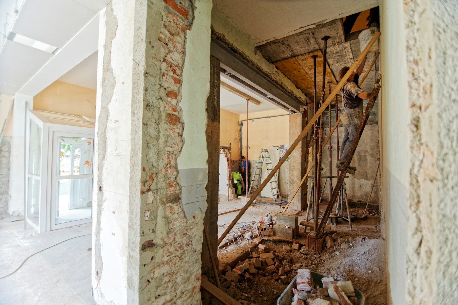 Eristeet vertailussa: villa, polyuretaani vai ekovilla?